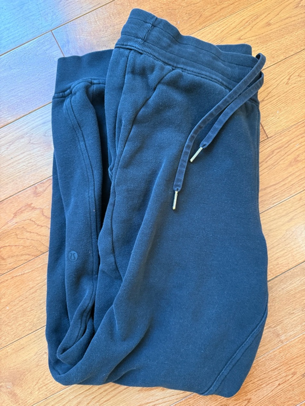 Lululemon Black scuba Joggers